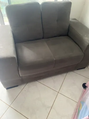 Sofá dois lugares