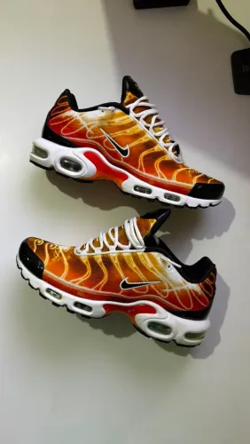 Nike Air Max tn light Photografy orange 40.5