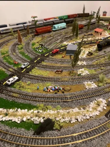 Maquete de trem eletrico