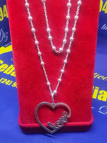 Gargantilha Com Pingente Love Prata 925 Peso 5.38 Gramas 45 Cm Bola 3 mm Pingente 25 mm