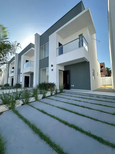 Vendo casa nova de alto padrão em condomínio no Araçagy