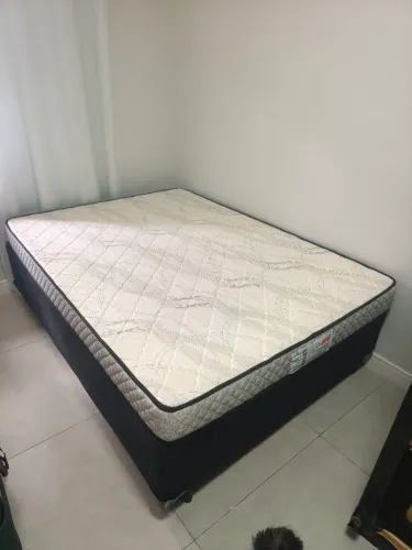 Colchão casal com box 