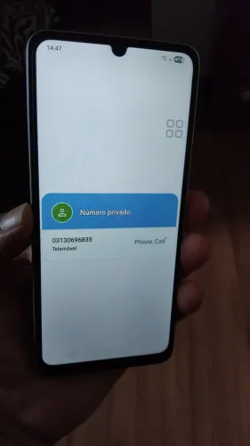Vendo um smartphone Samsung galax A05 128 Gigas semi novo funcionamento perfeito 450,00
