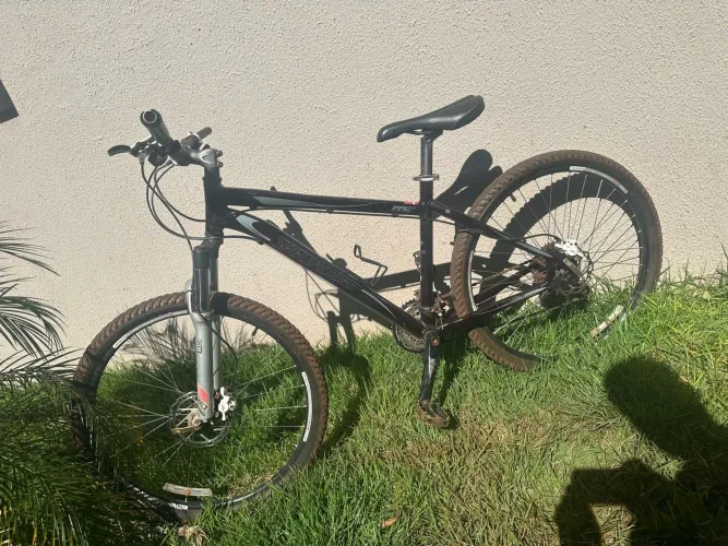Vender-se bicicleta specialized