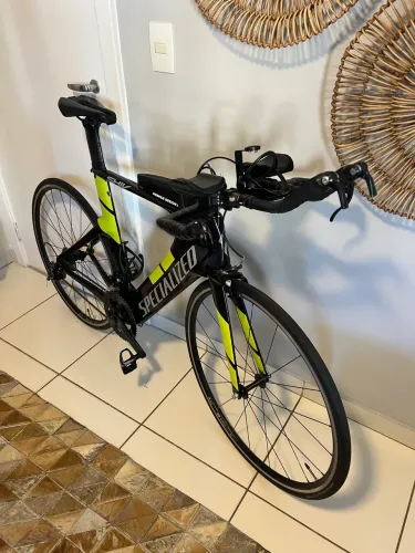 Excelente Bike de triatlo