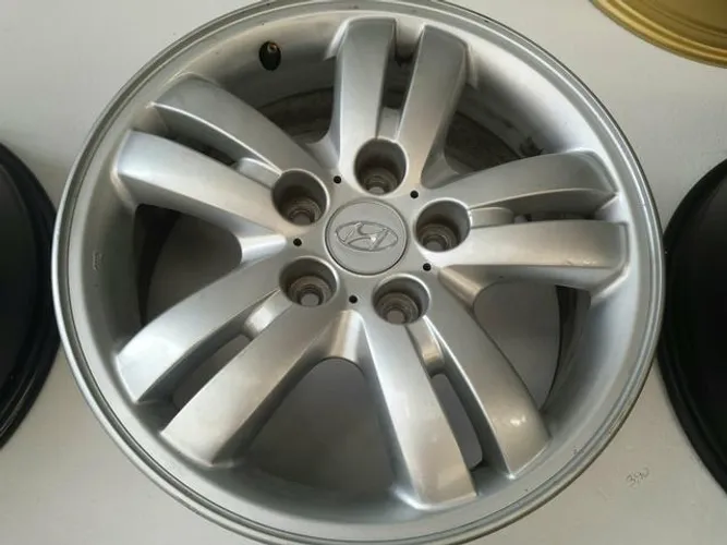 Roda aro 16 Hyundai Tucson Prata 5X114 jogo originais