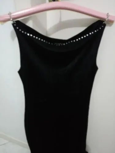 Vestido preto semi novo tamanho m