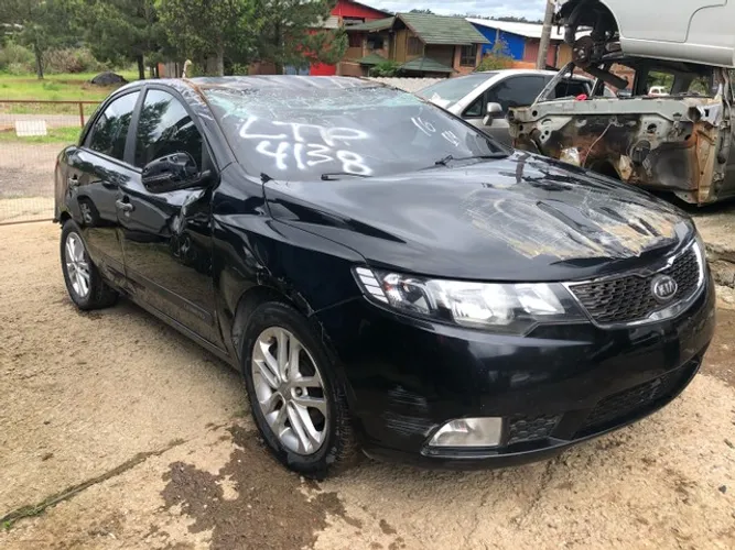 Kia cerato 2010 1.6 vendido em peças 