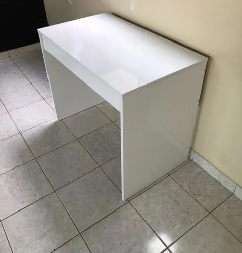 Escrivaninha nova montagem grátis