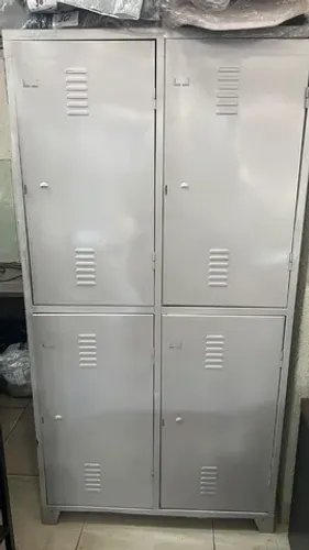 Armário de Aço de 4 portas grandes 