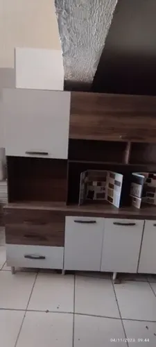 Armário de cozinha novo na embalagem 