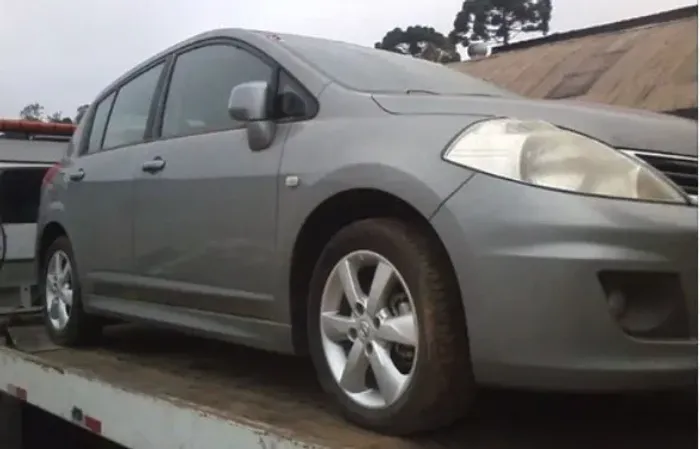 sucata nissan tiida 2012 retirada de peças