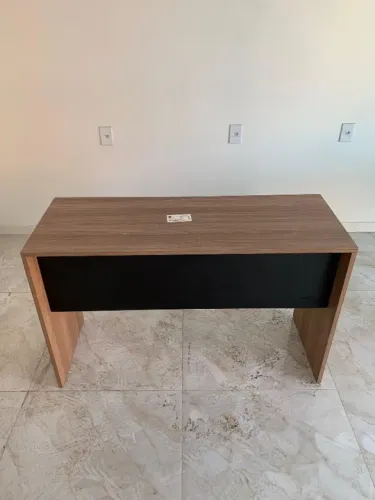 Mesa de escritório padrão 100% MDF. Fabricamos