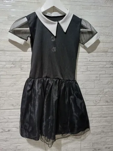 Vestido Infantil Preto com Saia de Tule
