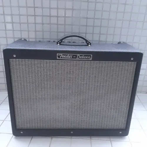 Amplificador Fender Hot Rod De Luxe, 40w valvulado Made in Mexico