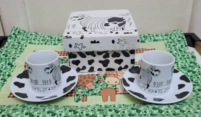 Conjunto 2 Xícaras Vaquinha - Novo