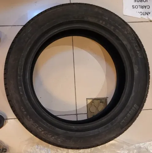 Pneu 225/55 R18 98H