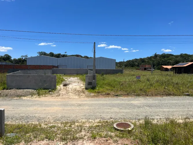 Vendo terreno em Araguari sc