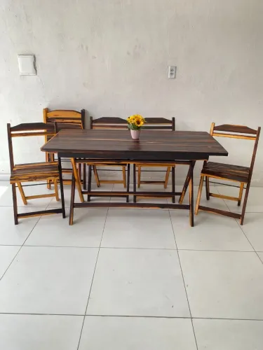Mesa de Jantar Dobrável em Madeira