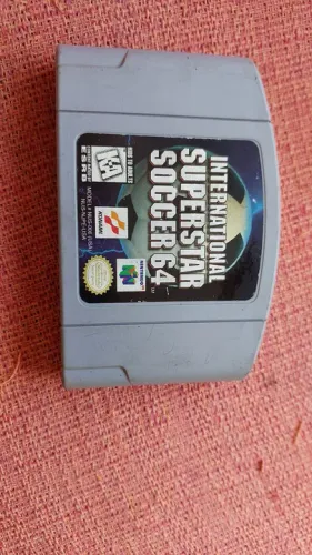 CARTUCHO JOGO International Superstar Soccer 64 - Nintendo 64