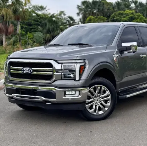 Ford F-150 Lariat 4X4 5.0 V8 2024