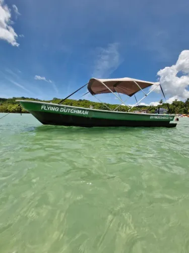 Barco de fibra Panga 5.20