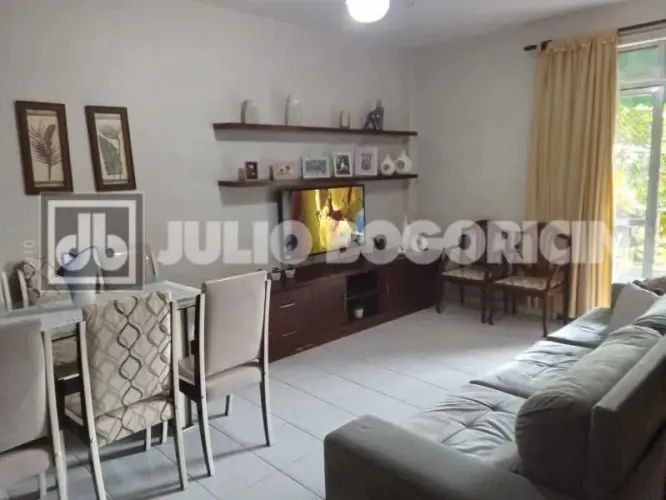 Freguesia Excelente 2 quartos 1 suíte dependencia completa Varandão.Localização privilegia