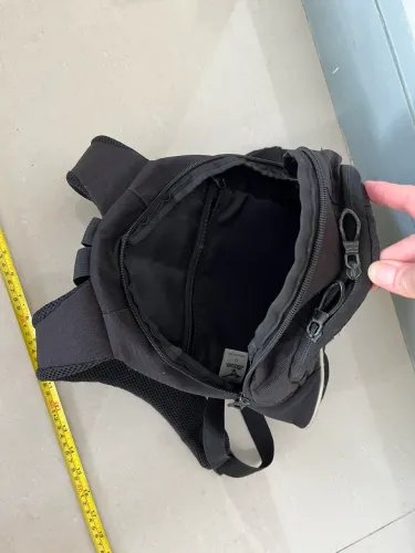 Mochila Mizuno pequena preta