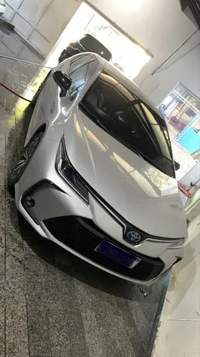 Corolla Altis Hybrido