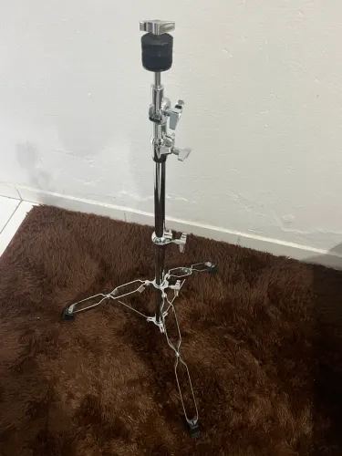 Vendo Estante reta p/ prato D-One.