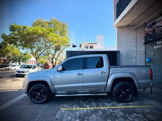 Volkswagen Amarok Hig.ultimate CD 2.0 4X4 Dies. AUT 2016