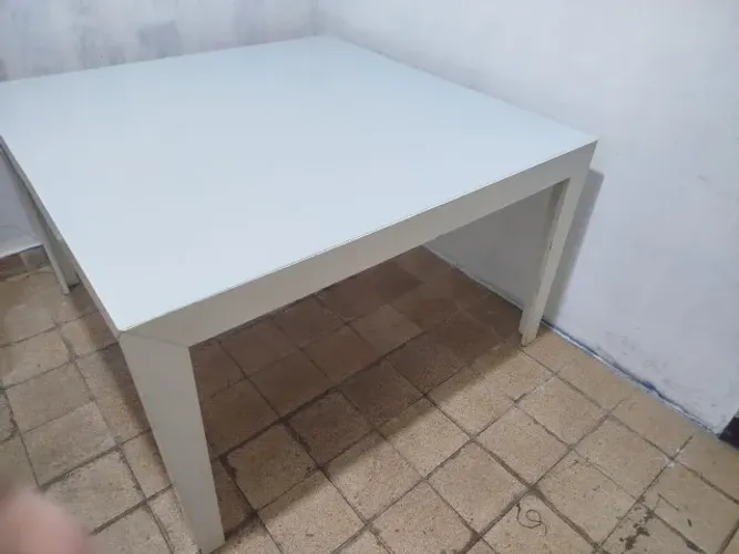 Mesa de Jantar quadrada 1.30 x1.30 tampo de vidro