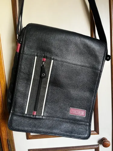 Bolsa Transversal em couro - Bagaggio