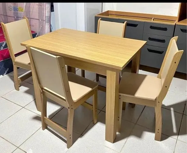 Mesa de jantar 04 lugares