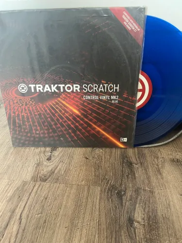 Time code (par)Tracktor scratch control Vinyl mk2 blue