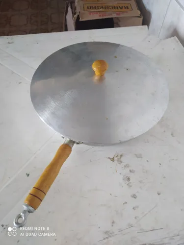 Frigideira grande alumínio batida