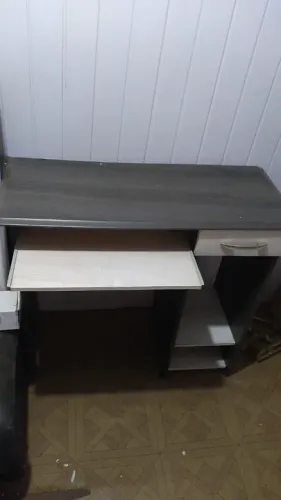 Mesa de compultador 