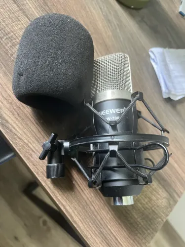 Microfone condensador Neewer