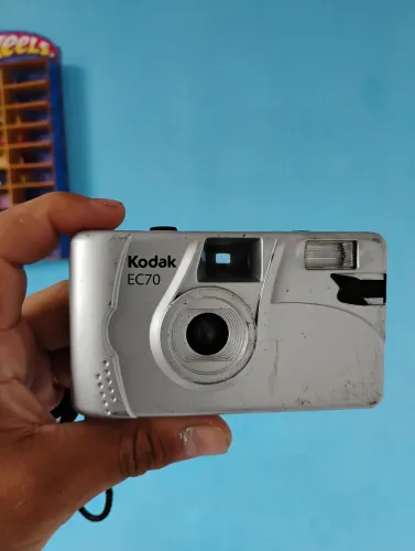Máquina fotográfica Kodak EC70
