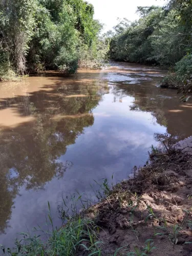 Vende se fazenda na região de Franca SP