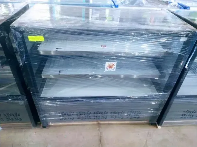 VITRINE REFRIGERADA PARA BEBIDAS 125M MARCA POLAR NOVA