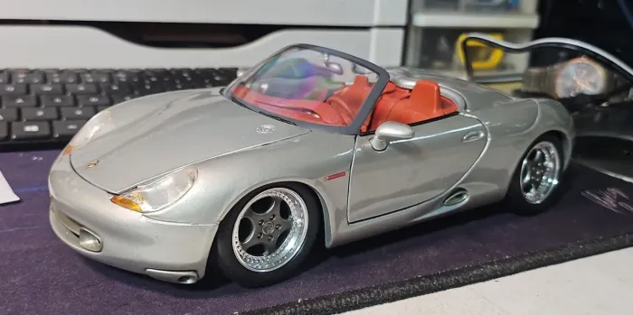 Maisto 1:18 Porsche Boxster