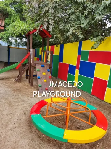Carrossel + playground  direto de fábrica 