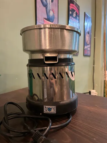Máquina de espremer laranja 