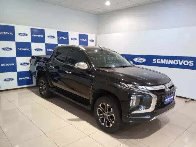 Mitsubishi L200 Triton Sport HPE-S 2.4 CD Dies. AUT 2025