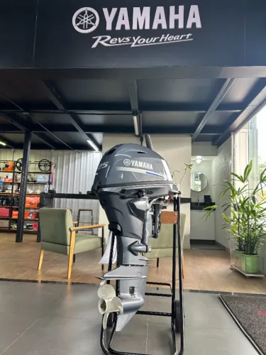 MOTOR YAMAHA 25 HP 4 TEMPOS 