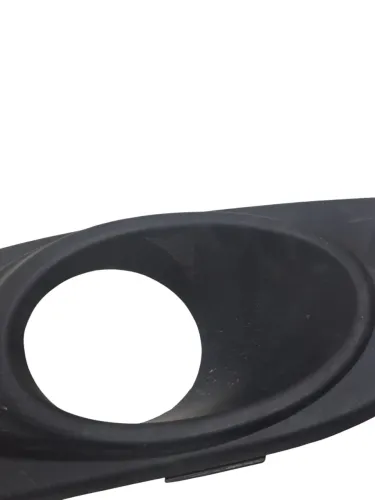 Moldura Farol Milha Lado Esquerdo Chevrolet Sonic 2012/15
