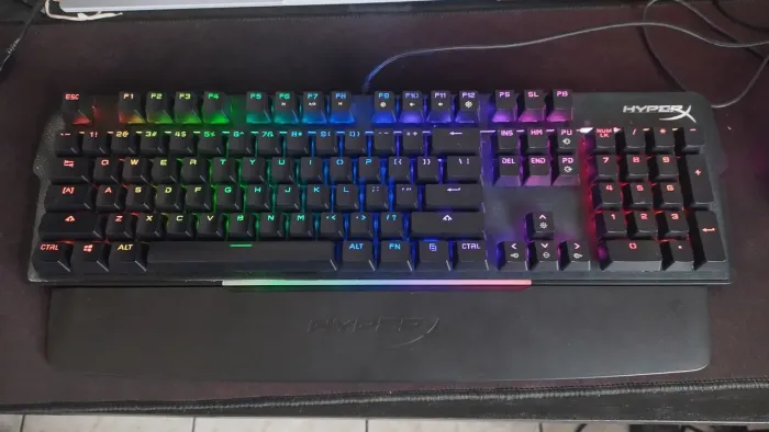 Teclado HYPERX MARS RGB