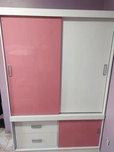GUARDA ROUPA BRANCO/ROSA (MONTAGEM GRÁTIS)