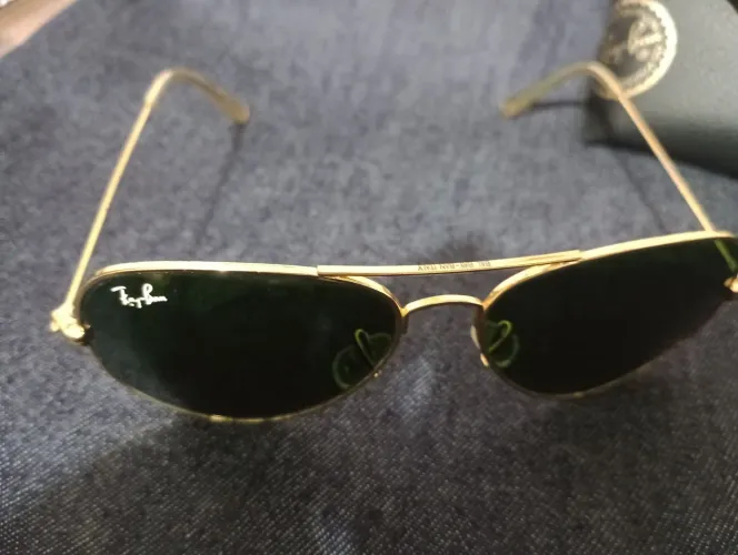 Óculos de sol Ray- Ban Aviador Classic.